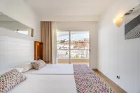 Apartamentos Altair