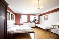 Sir Toby's Hostel Hotels in Holesovice