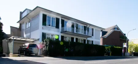 Representative City Villa Отели рядом с достопримечательностью «Spey»