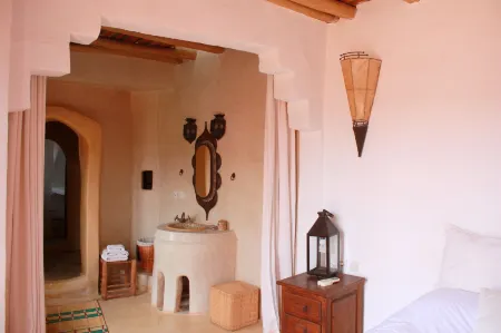 Riad Cascades d'Ouzoud Отели рядом с достопримечательностью «Barrage Bin El Ouidane»