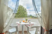 Residence Borgo Latino- Localo