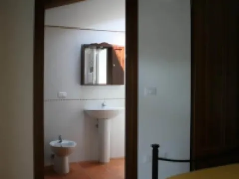 拉羅斯塔農家樂 切維尼亞諾－德爾弗留利酒店