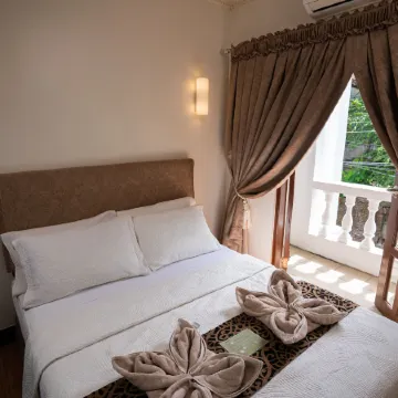 West Loch Park Hotel Vigan