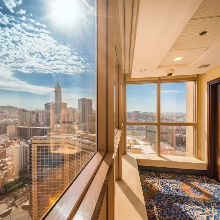 Al Kiswah Towers Hotel