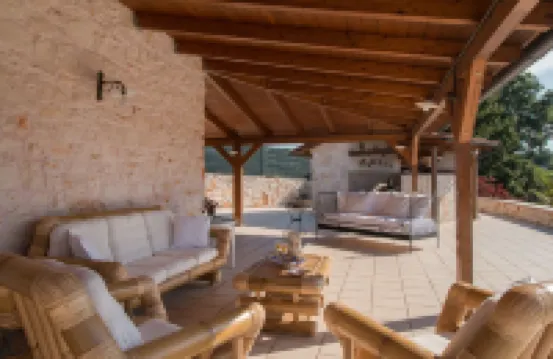 TD Villa Luna Trulli with Large Pool