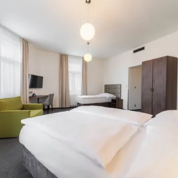 EA Hotel Victoria Отели рядом с достопримечательностью «Карлин»