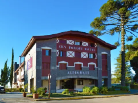 Sky Borges Hotel Alpenhaus - Gramado Hoteles en Gramado