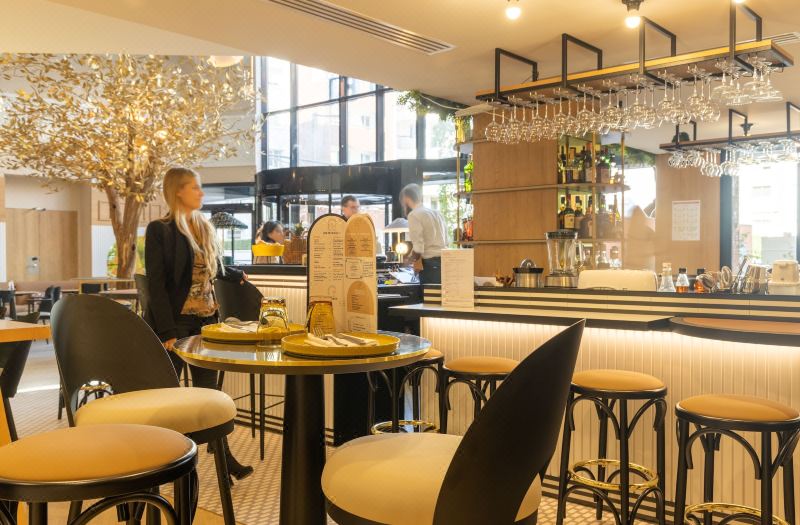 Novotel Paris Suresnes Longchamp photo 2