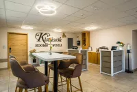 Kistücsök Food & Room Hotel di Balatonszemes
