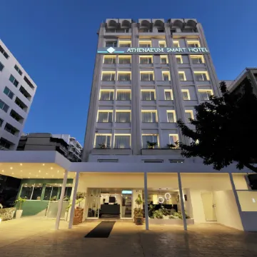 Athenaeum Smart Hotel