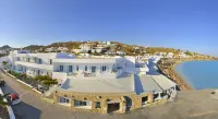 Petinos Hotel