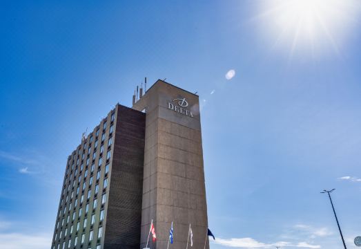 1. 델타 호텔 바이..