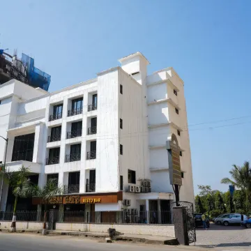 Hotel Sun Shine Inn Hotels near Borivali