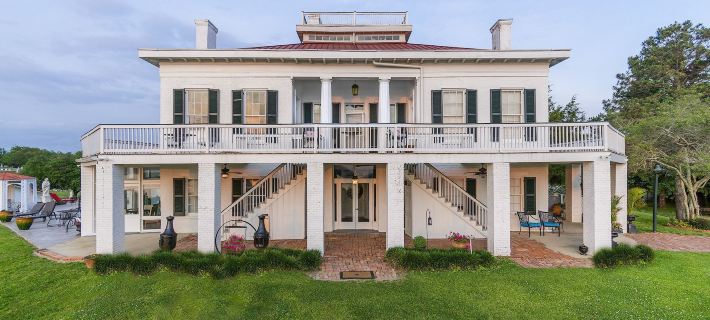 Weymouth Hall Hotels in Natchez