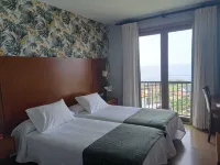 Hotel A Raiña Отели в г. Бахо-Миньо