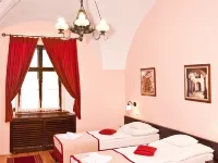 Hotel Klastrom Hotels in Gyor
