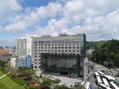Hotel Dongbang Hotels near Jinyang Lake