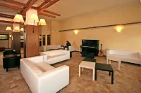 Hotel lo Stambecco - 3 tähden