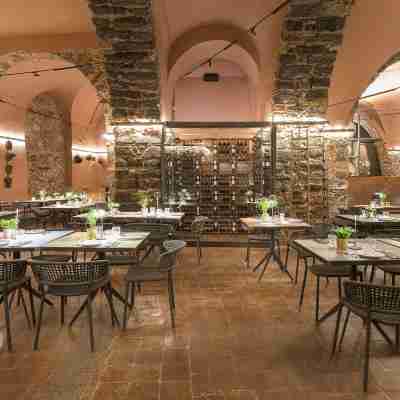 BASTIÒ Private Suites Dining/Meeting Rooms