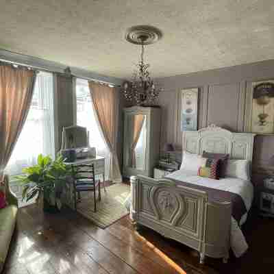 The Mansion House Hotel Rooms