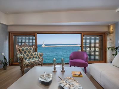 Vranas Residenza Signature Suites