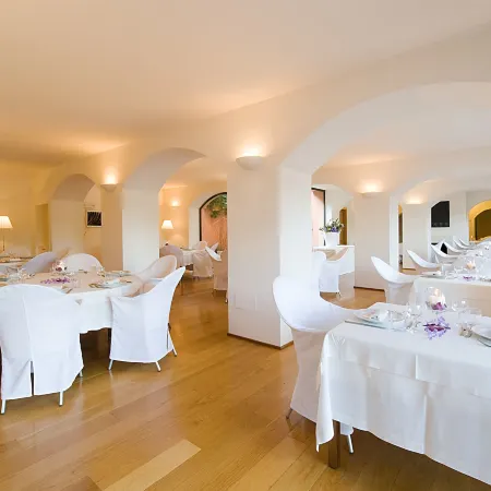 La Reggia Sporting Center Hotel