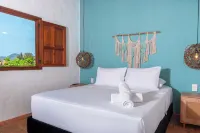 Traveler Hostel Hotels in Pinchote