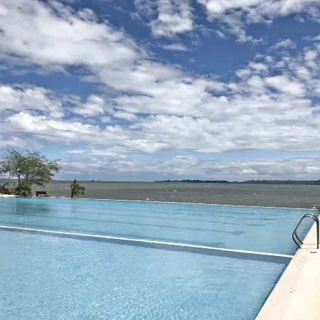 Sea Garden Resort Iloilo