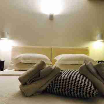 Afroditi Arhontiko Rooms