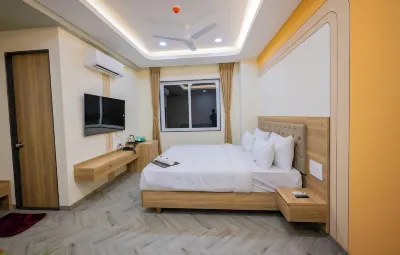 Lotus Leaf Hotels in Unhere Bk