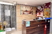 Hotel Dcm Residency - Parking