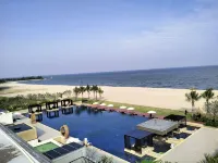 Sea Sand  Sun Hua Hin by JC Kevin Hotel & Resort - Инфинити-Бассейном