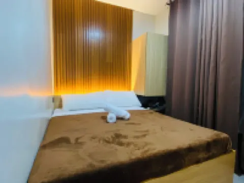 โรงแรม ZenSuites Tacloban โรงแรมในตาโคลบัน