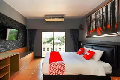Blue Horizon Hotel in zona Rattana Phiphat Dharma Practice Place