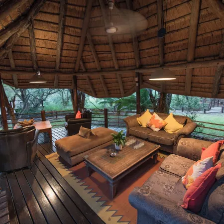 Taj Bush Lodge