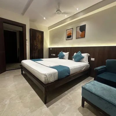 hotel emerald Các khách sạn gần Khu mua sắm Daba Gardens