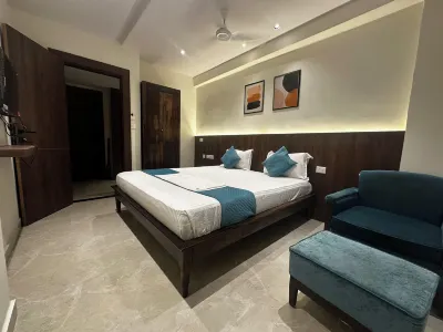 hotel emerald