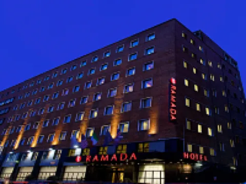 รามาดา บายวินด์แฮม เนเปิลส์ โรงแรมในนาโปลี