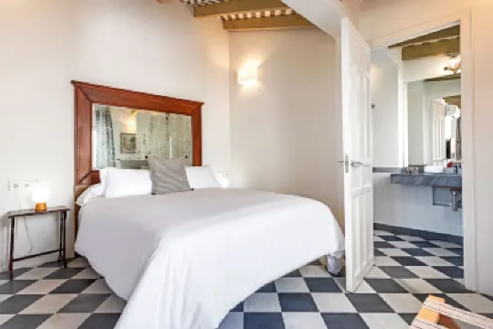 Genteel Home San Laureano Hotels in der Nähe von Kloster La Cartuja