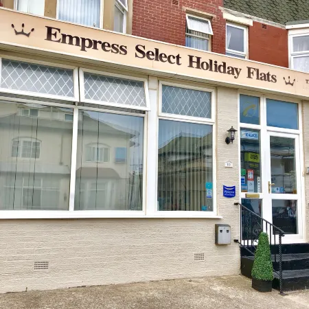 Empress Select Holiday Flats