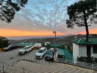 Kasauli Exotica - parking