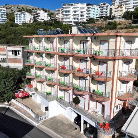Unico ApartHotel