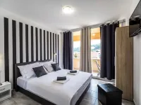 Apartments Sunshine Home Hotels in Vela Luka