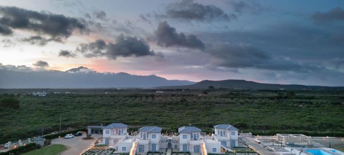 Mantis Seaside Houses Hotels in Messenia