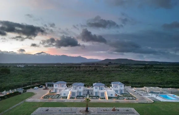 曼蒂斯海濱別墅