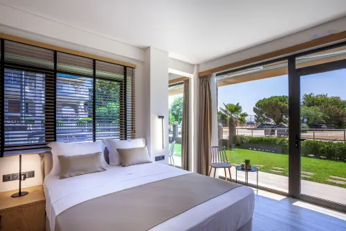 Aliston Deluxe Living - Adults Only Hotel a Milies