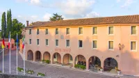 Hotel Contà Taste the Experience Hôtels à : Refrontolo