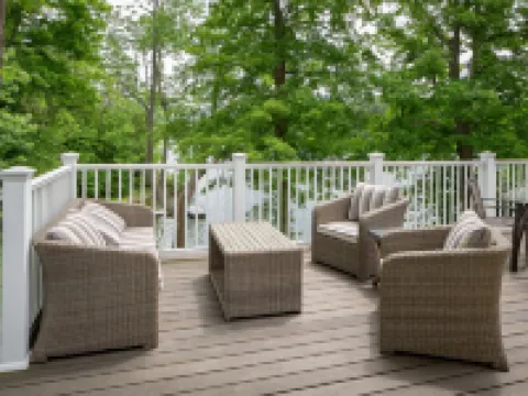 Lakehouse Inn Hoteles en Lee