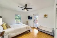 Hill country Hidden Haven Hotels in Cross Mountain