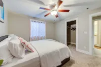 The Rehoboth- Iowa -Entire Home, 4BR- Deluxe & Elegant, Great Location near I-35